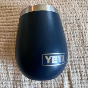 YETI Rambler 10 oz Wine Tumbler NAVY (No Lid) Insulated Cooler‎ Stainless Steel